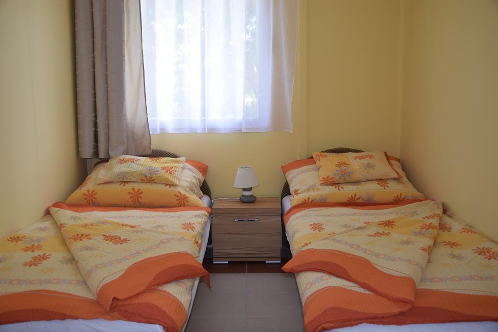 Fortuna Apartmanhazak Bogács Exteriör bild