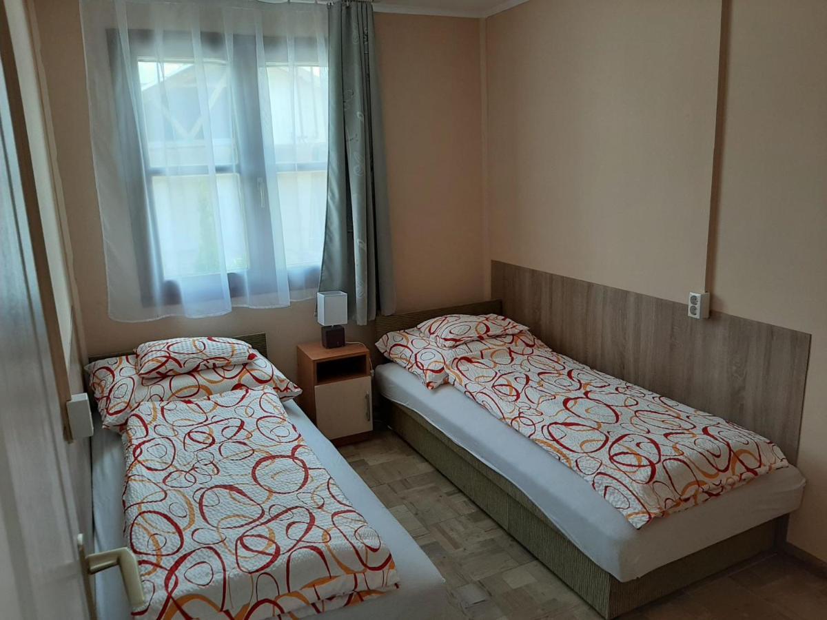 Fortuna Apartmanhazak Bogács Exteriör bild